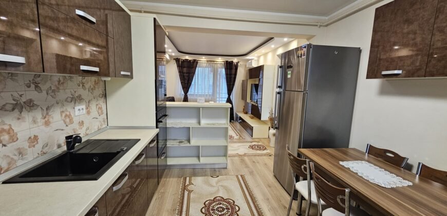 Apartament de închiriat 2 camere bloc nou