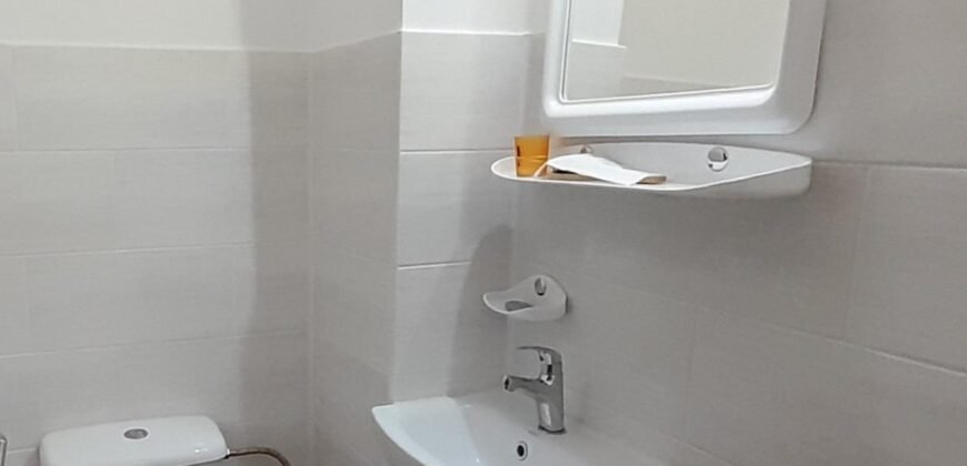 Apartamet cu 3 camere decomandat