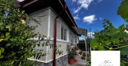 Casa Batraneasca de vanzare in Odobesti