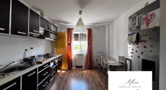 Apartament de vânzare zona Nord decomandat