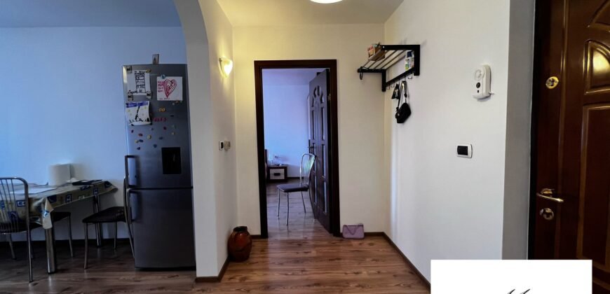 Apartament de vânzare zona Nord decomandat